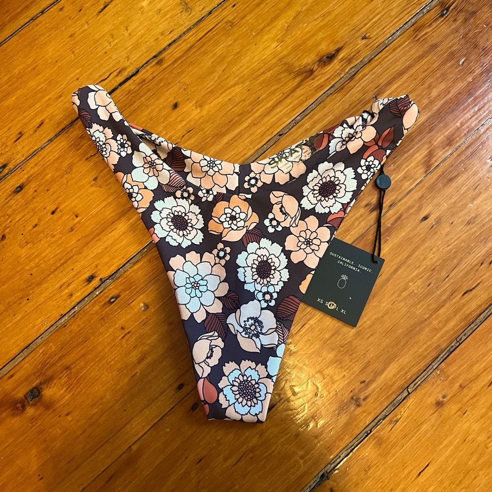 SKATIE “Suzanne” bottoms in Byron print